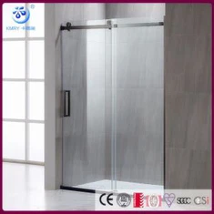 Čierna obrazovka s posuvnými dverami